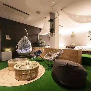 Glamping Asakusa Hostel